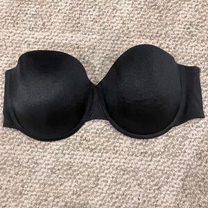 Dreamfit Black strapless bra sz 40DD